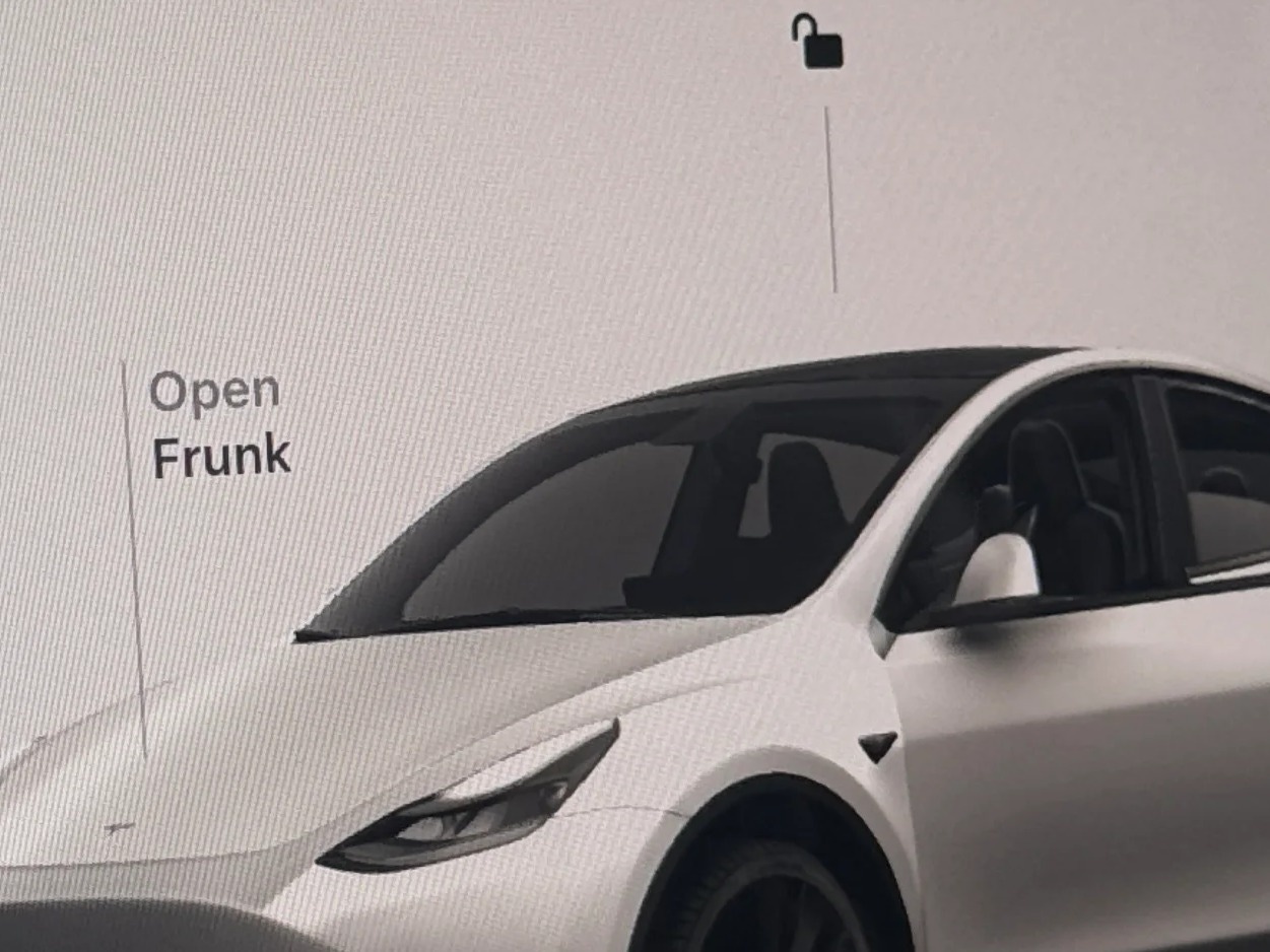 Thumbnail: 2023 Tesla Model Y - 3