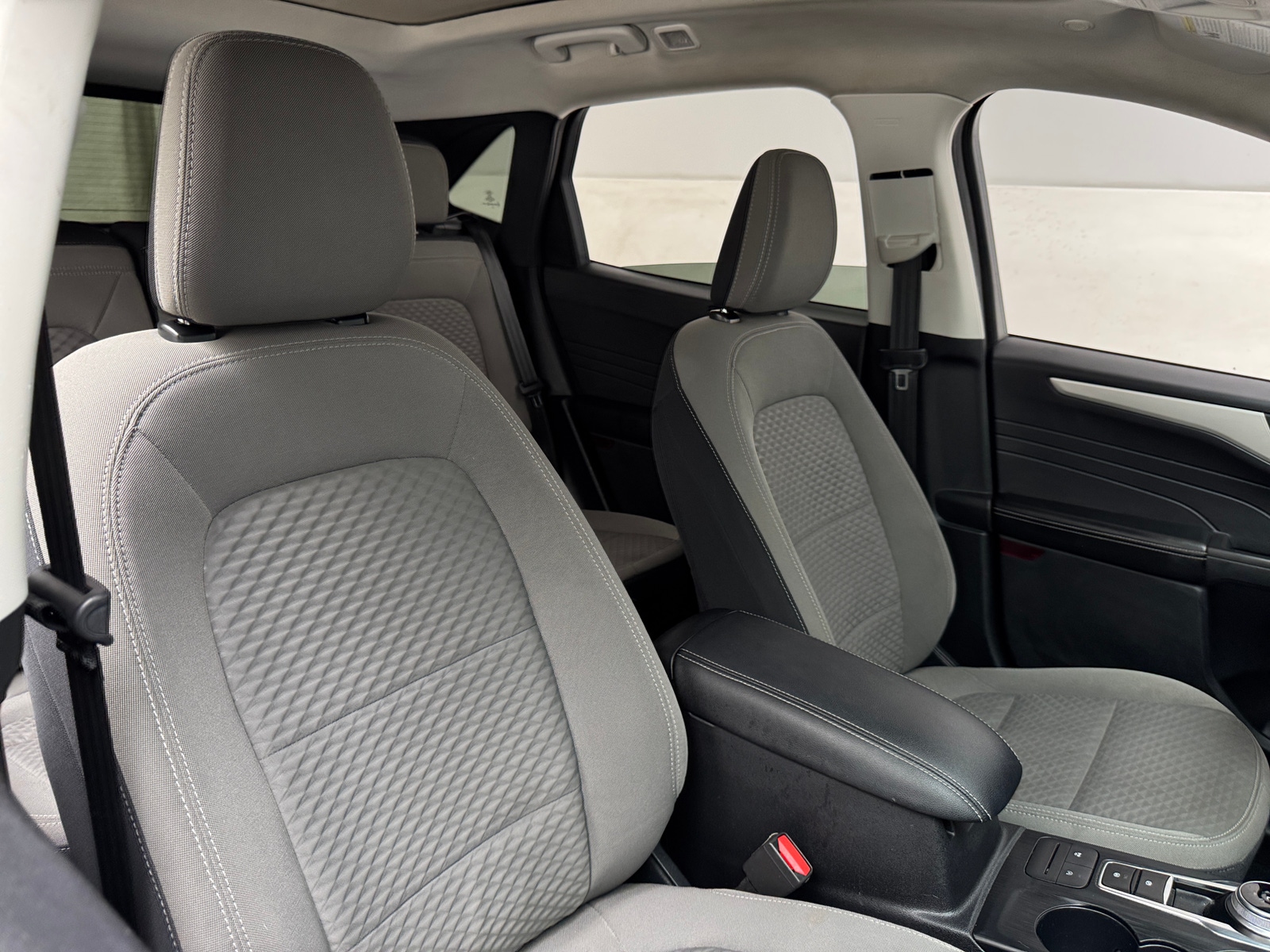 Thumbnail: 2021 Ford Escape - 2