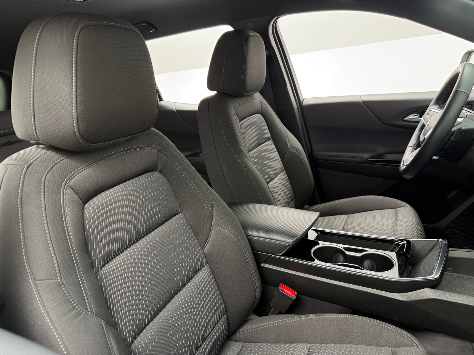 Thumbnail: 2025 Chevrolet Equinox - 2