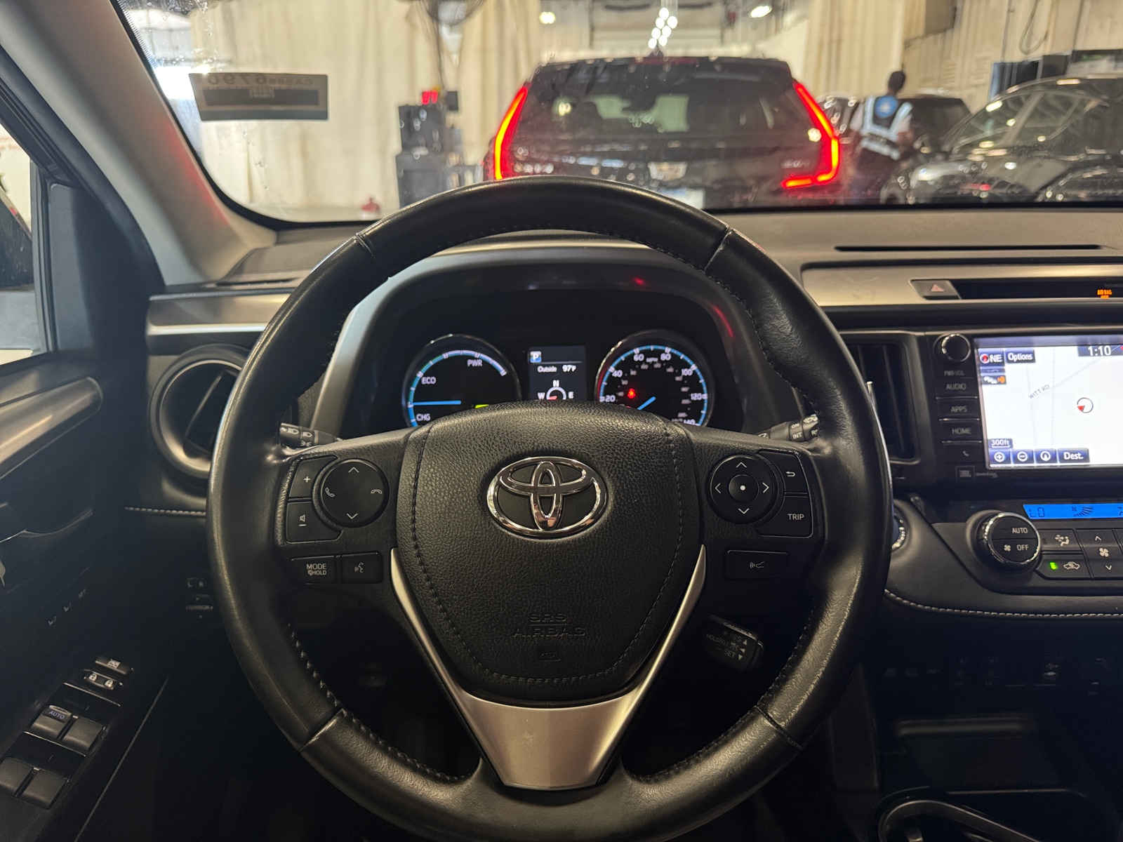 Thumbnail: 2018 Toyota RAV4 - 4
