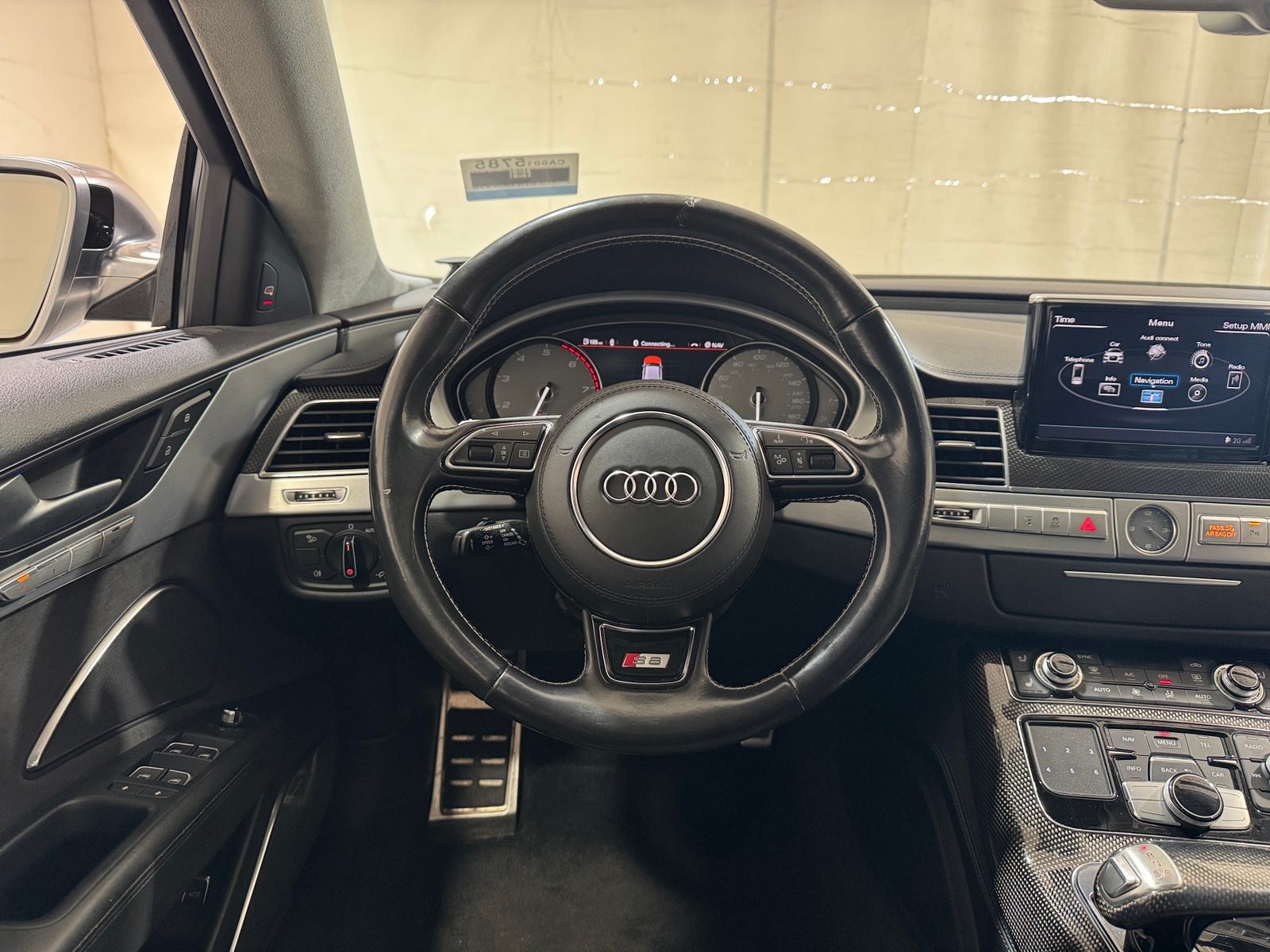 Thumbnail: 2015 Audi S8 - 4