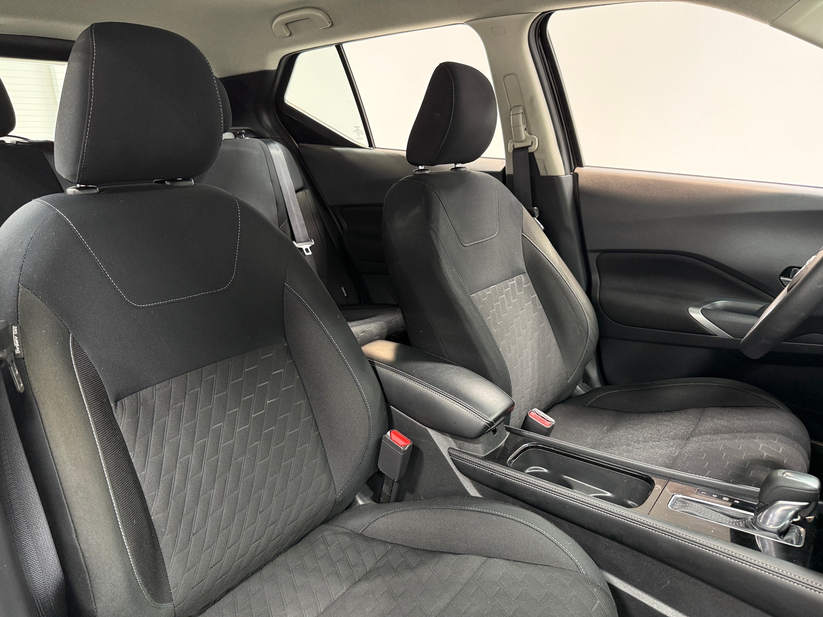 Thumbnail: 2024 Nissan Kicks - 2