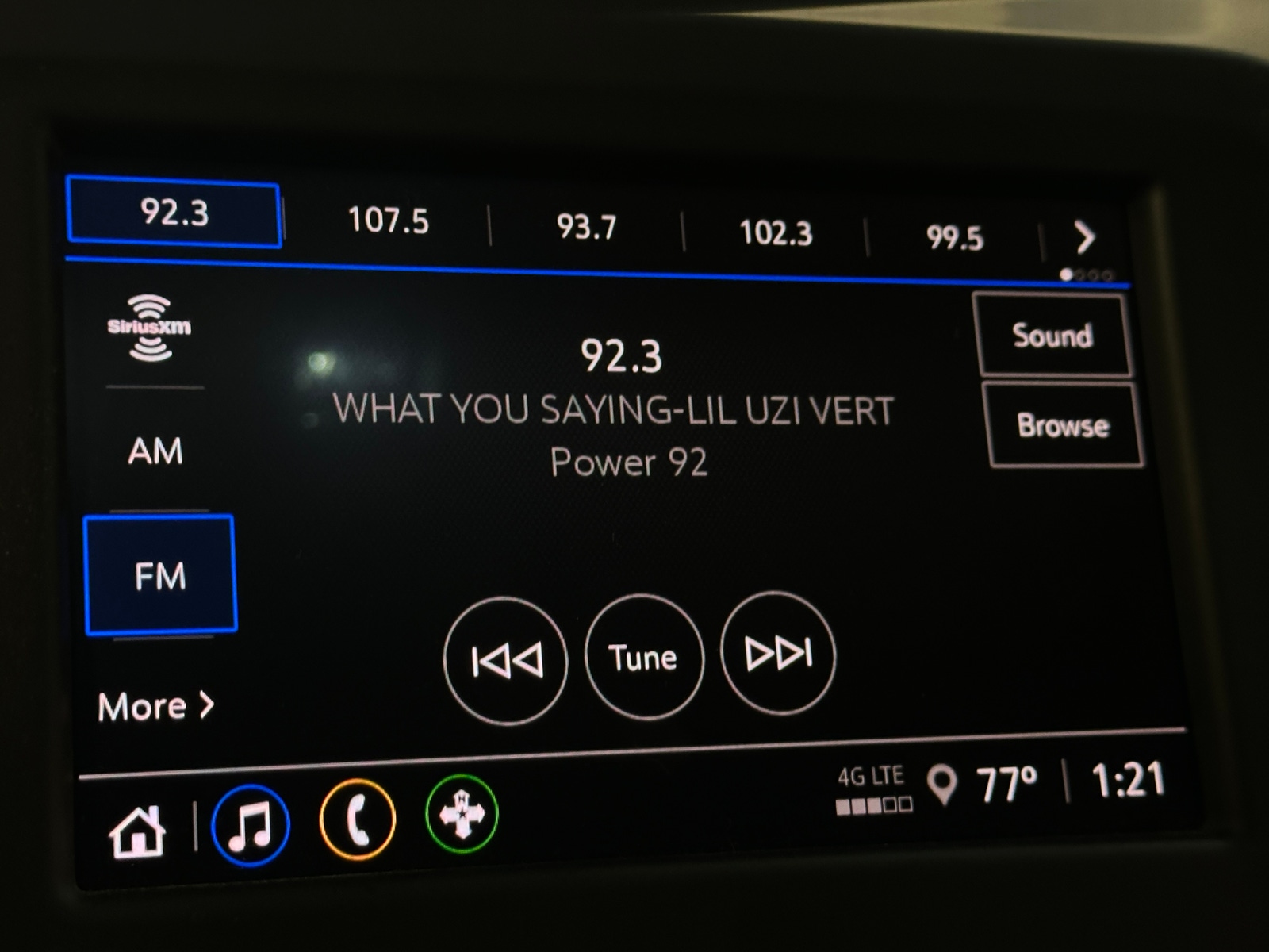 Thumbnail: 2023 Chevrolet Equinox - 4