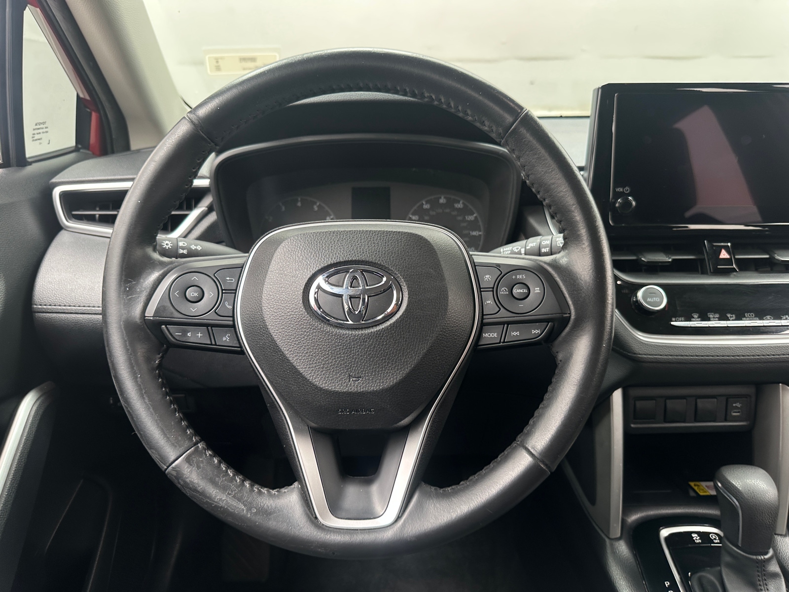Thumbnail: 2023 Toyota Corolla Cross - 5