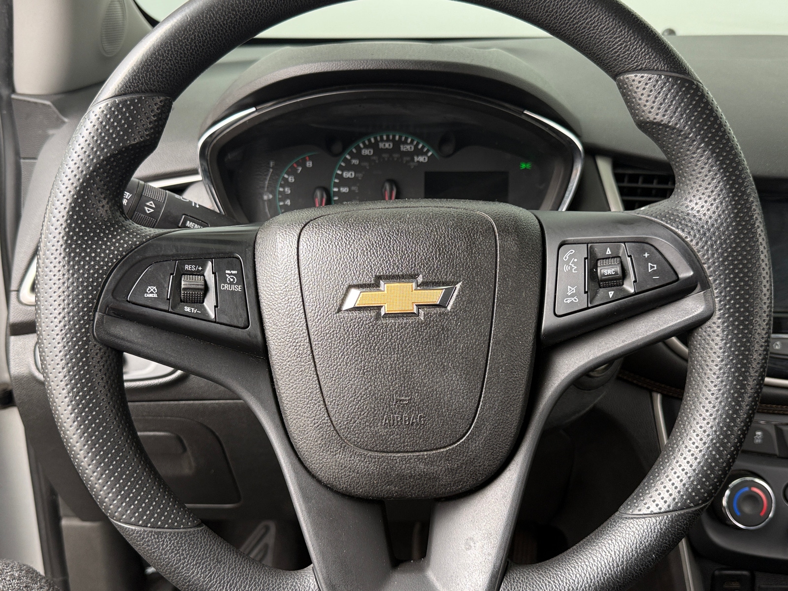 Thumbnail: 2019 Chevrolet Trax - 5