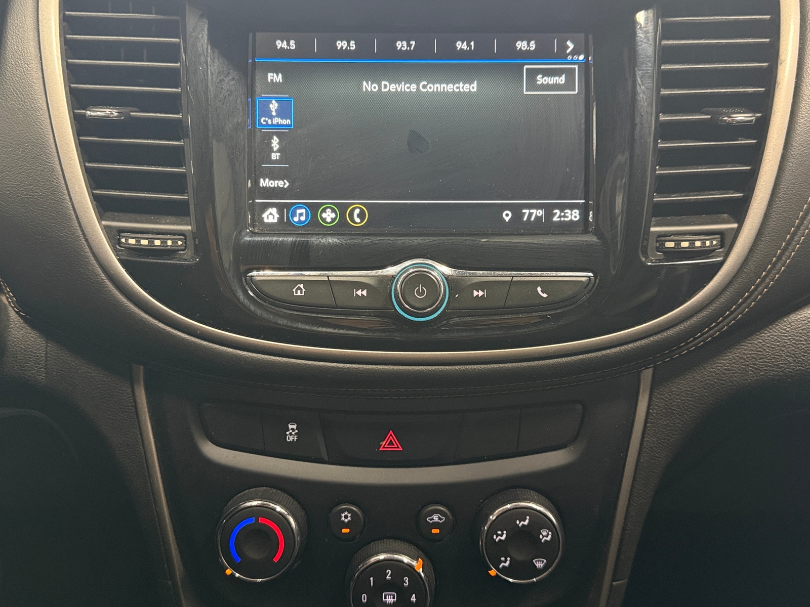 Thumbnail: 2019 Chevrolet Trax - 4