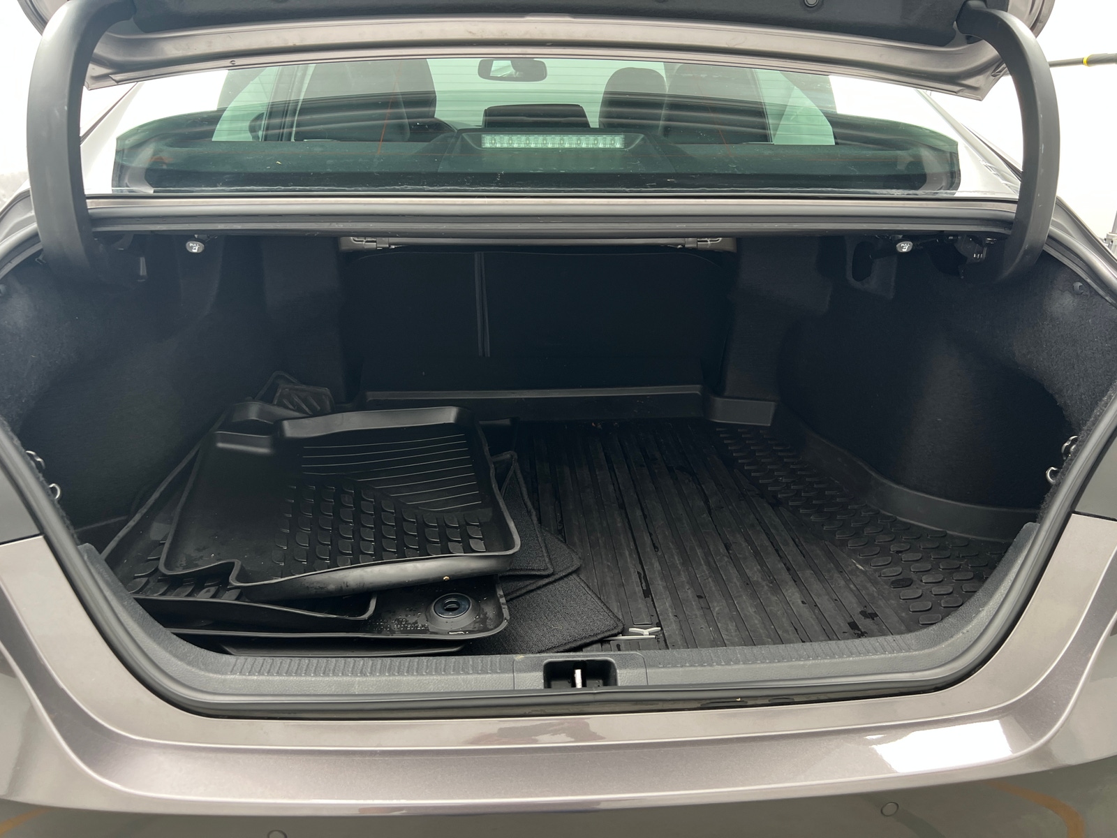 Thumbnail: 2018 Toyota Camry - 6