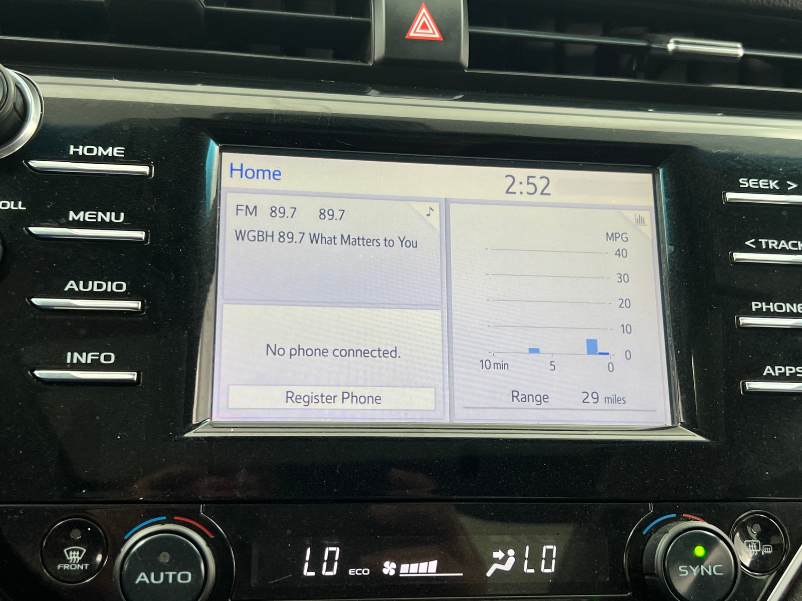 Thumbnail: 2018 Toyota Camry - 3