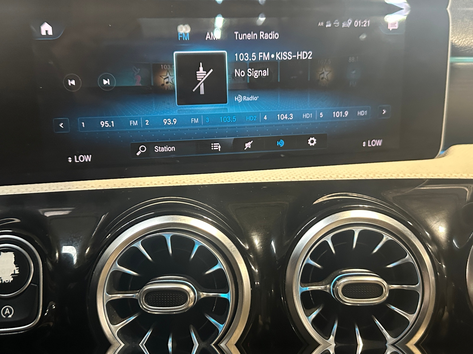 Thumbnail: 2019 Mercedes-Benz A-Class - 3