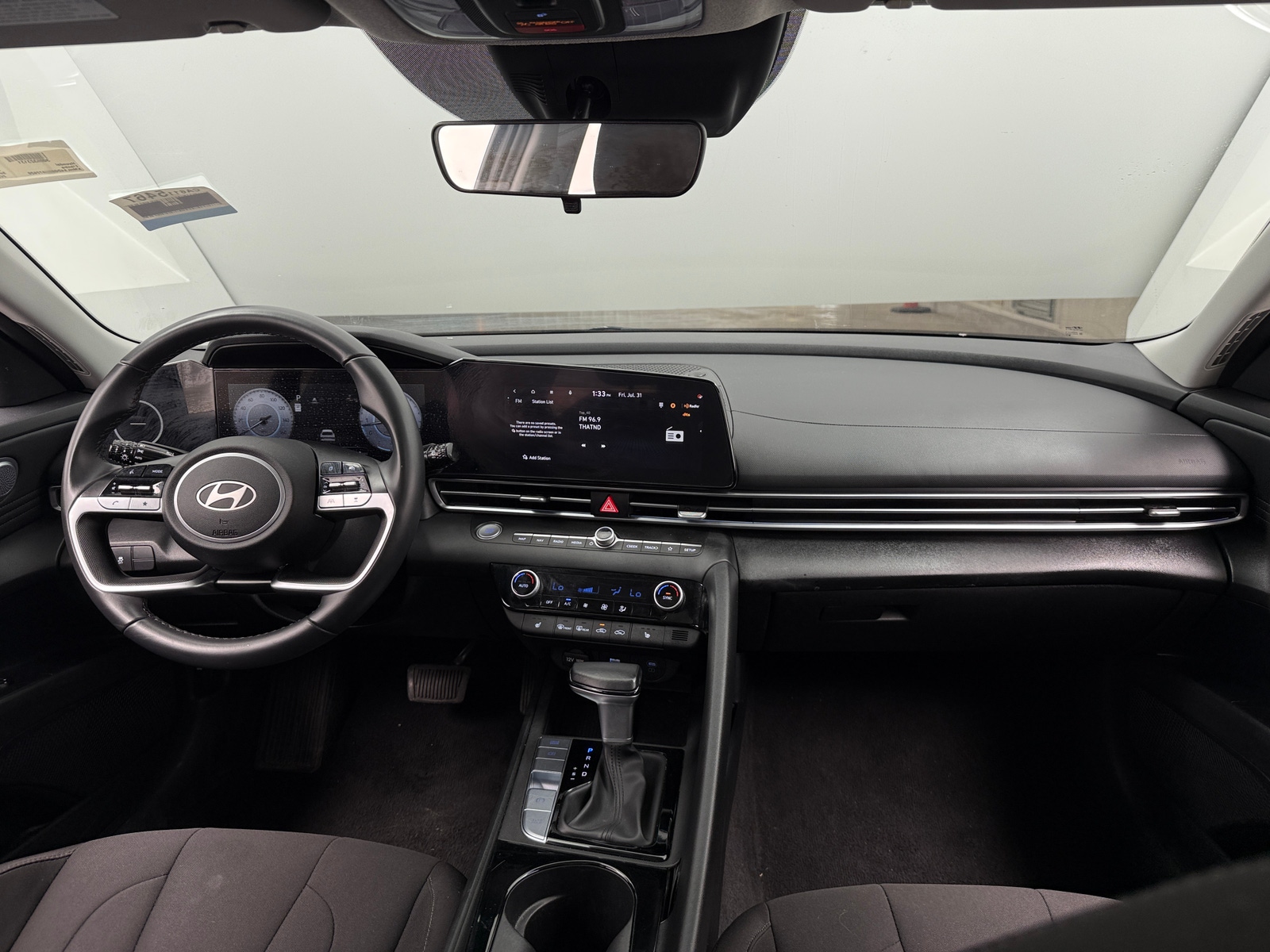 Thumbnail: 2025 Hyundai Elantra - 3
