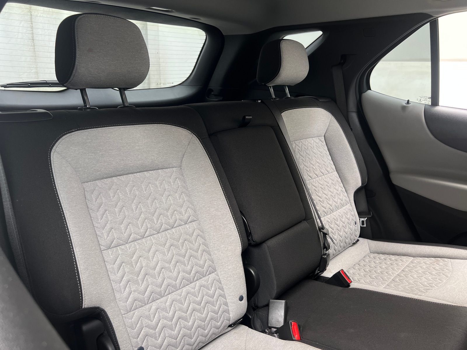 Thumbnail: 2022 Chevrolet Equinox - 6