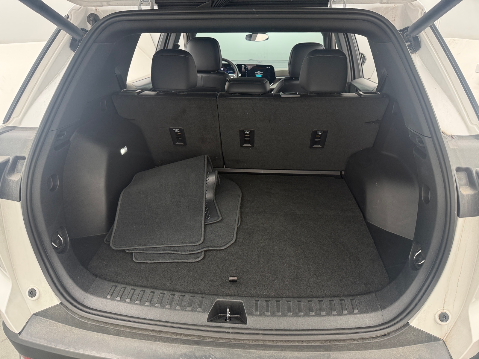 Thumbnail: 2026 Chevrolet Equinox - 6