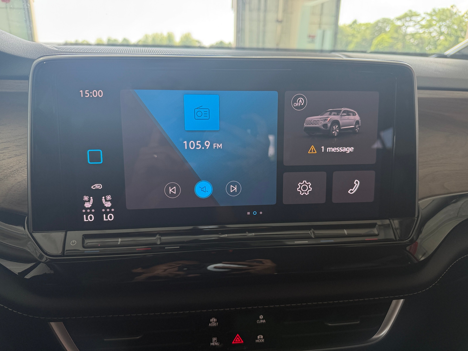 Thumbnail: 2024 Volkswagen Atlas - 3