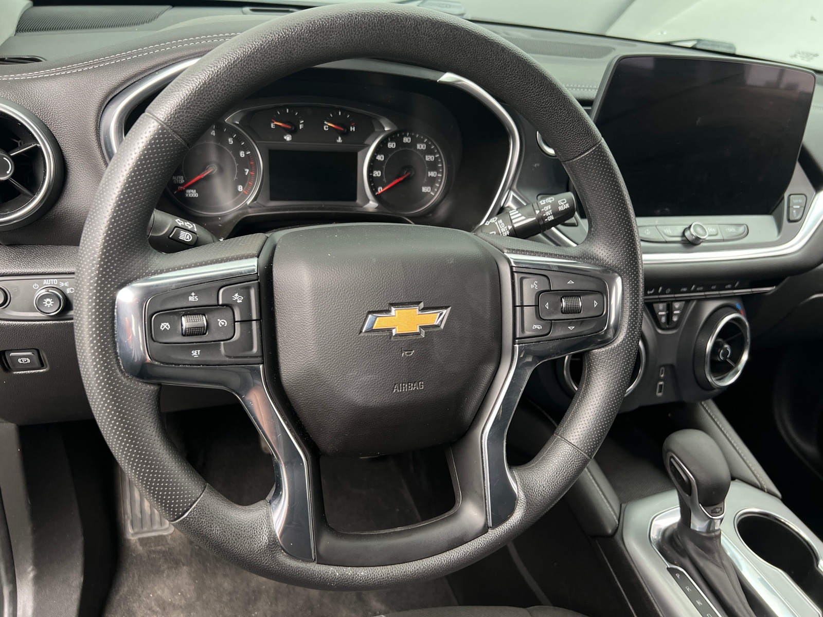 Thumbnail: 2023 Chevrolet Blazer - 5