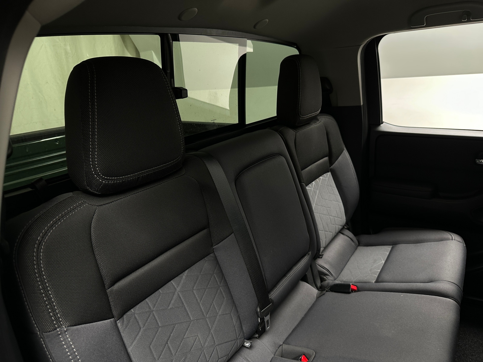 Thumbnail: 2025 Nissan Frontier - 6