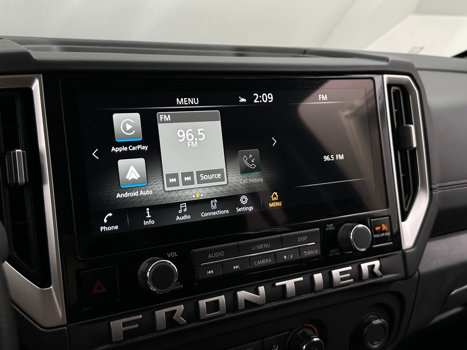 Thumbnail: 2025 Nissan Frontier - 4