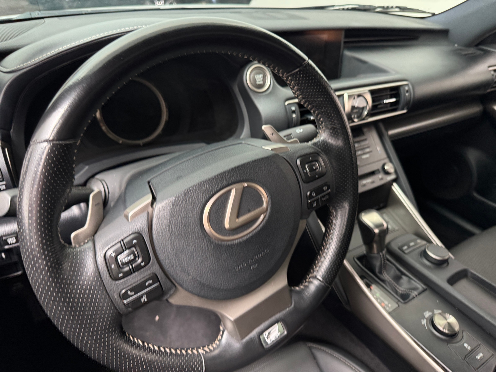 Thumbnail: 2018 Lexus IS - 4
