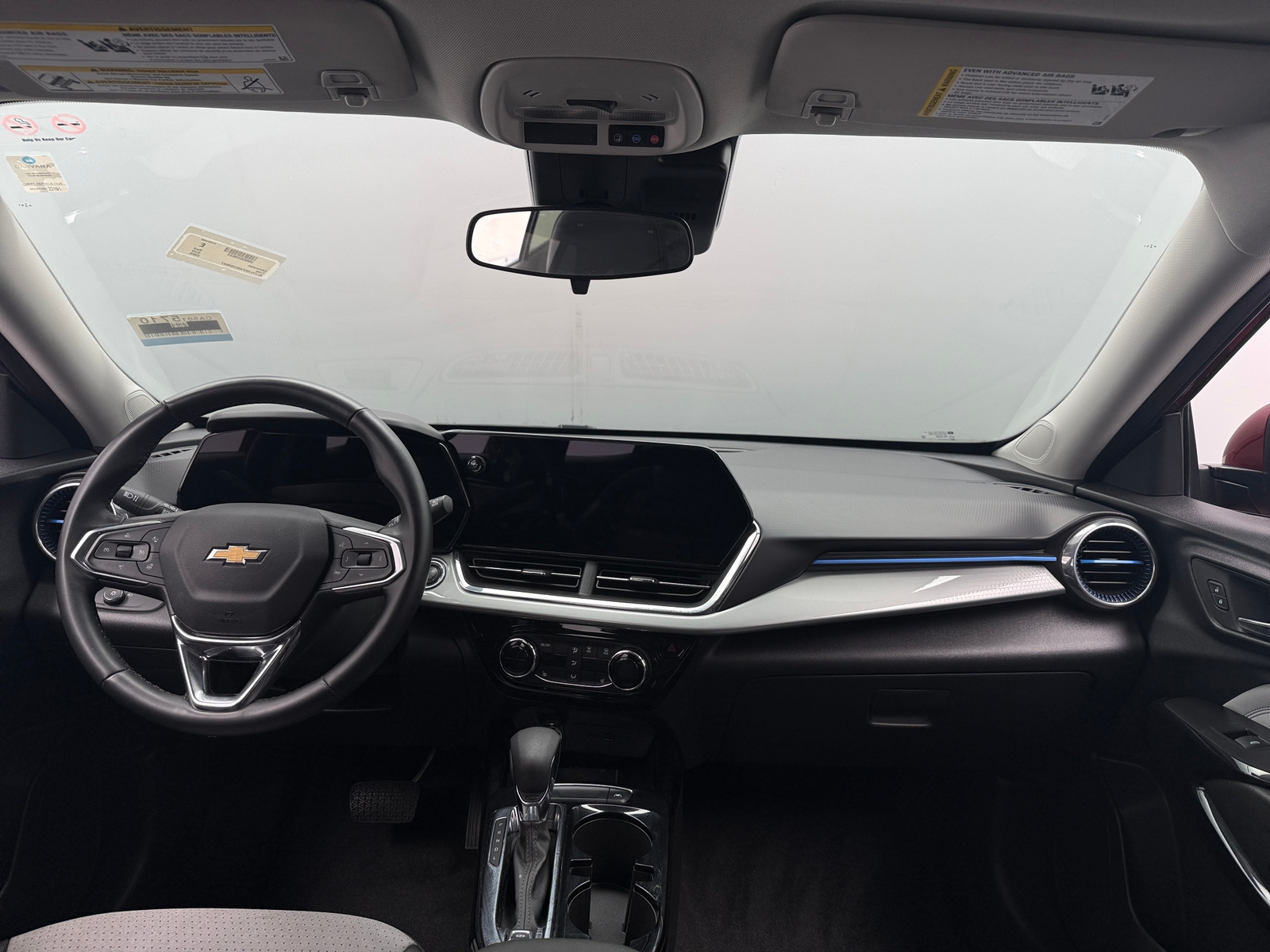 Thumbnail: 2025 Chevrolet Trax - 2