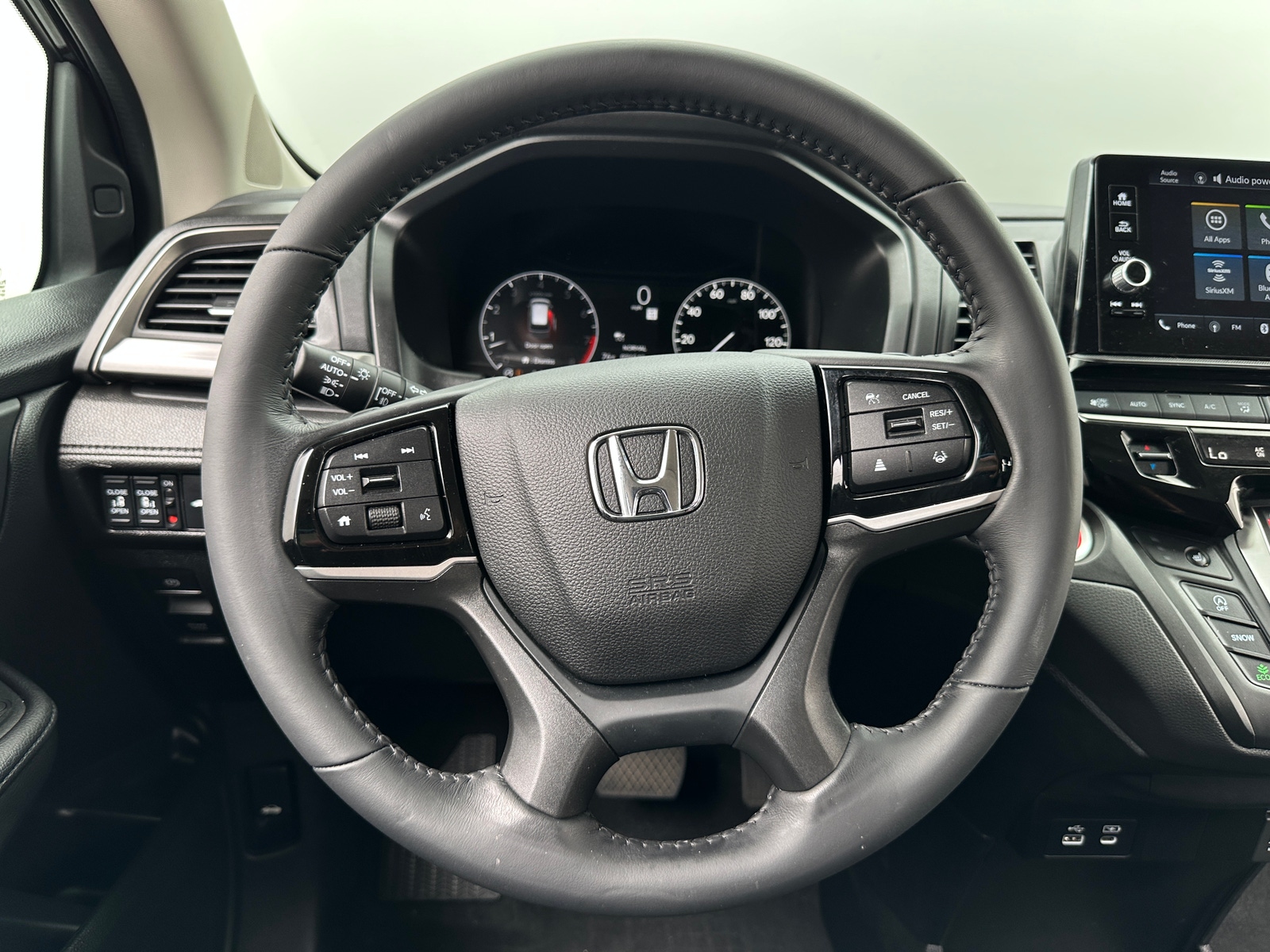 Thumbnail: 2025 Honda Odyssey - 4