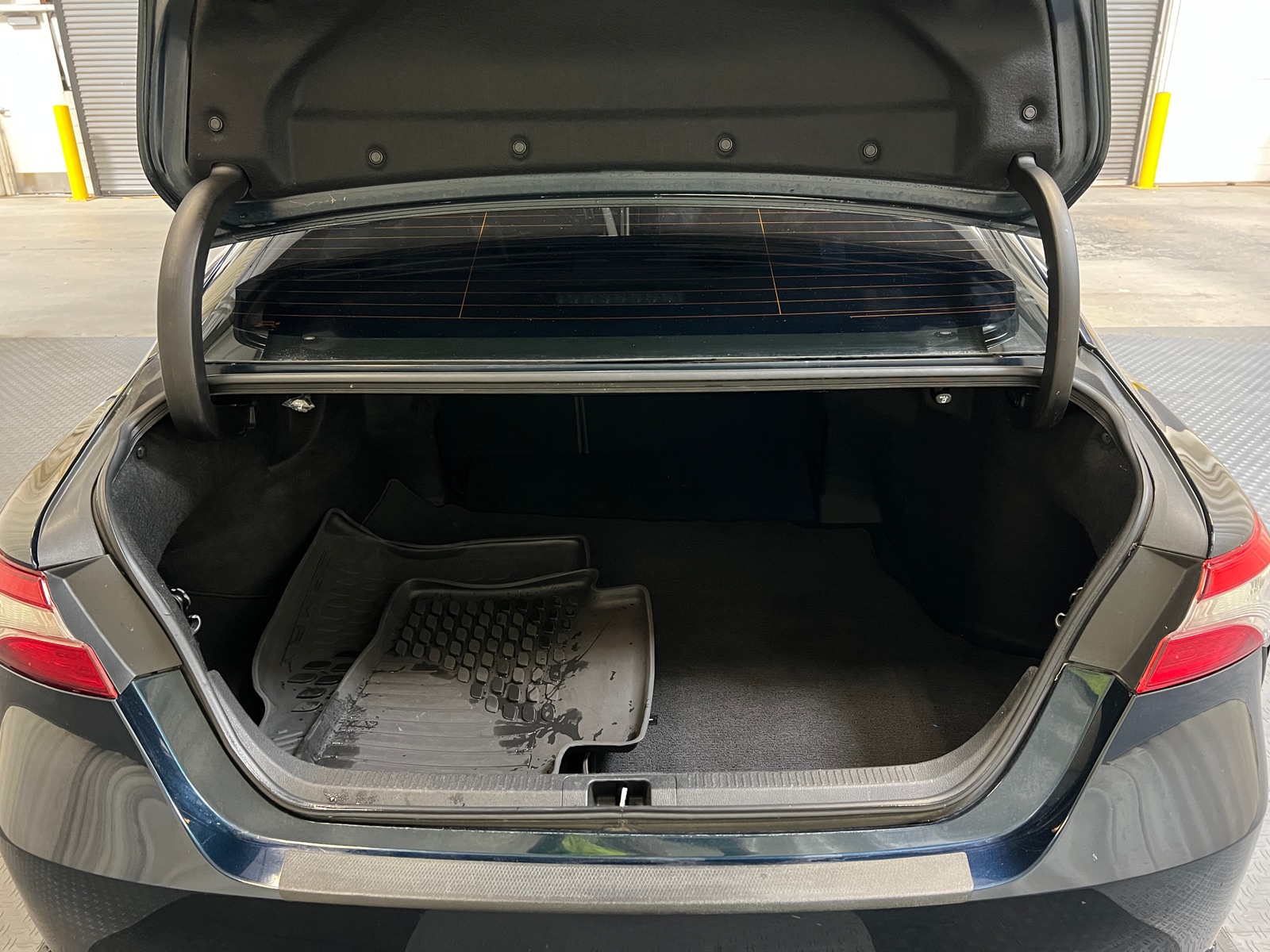 Thumbnail: 2019 Toyota Camry - 7