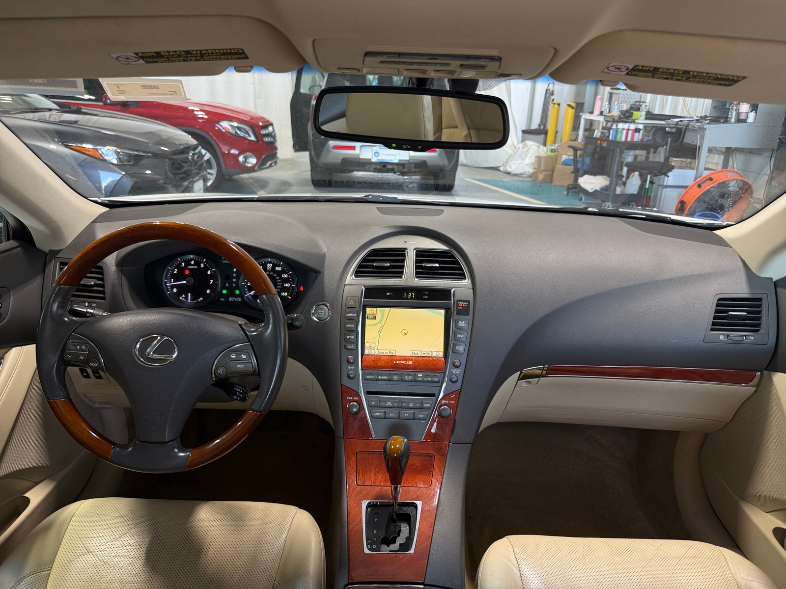 Thumbnail: 2012 Lexus ES - 2