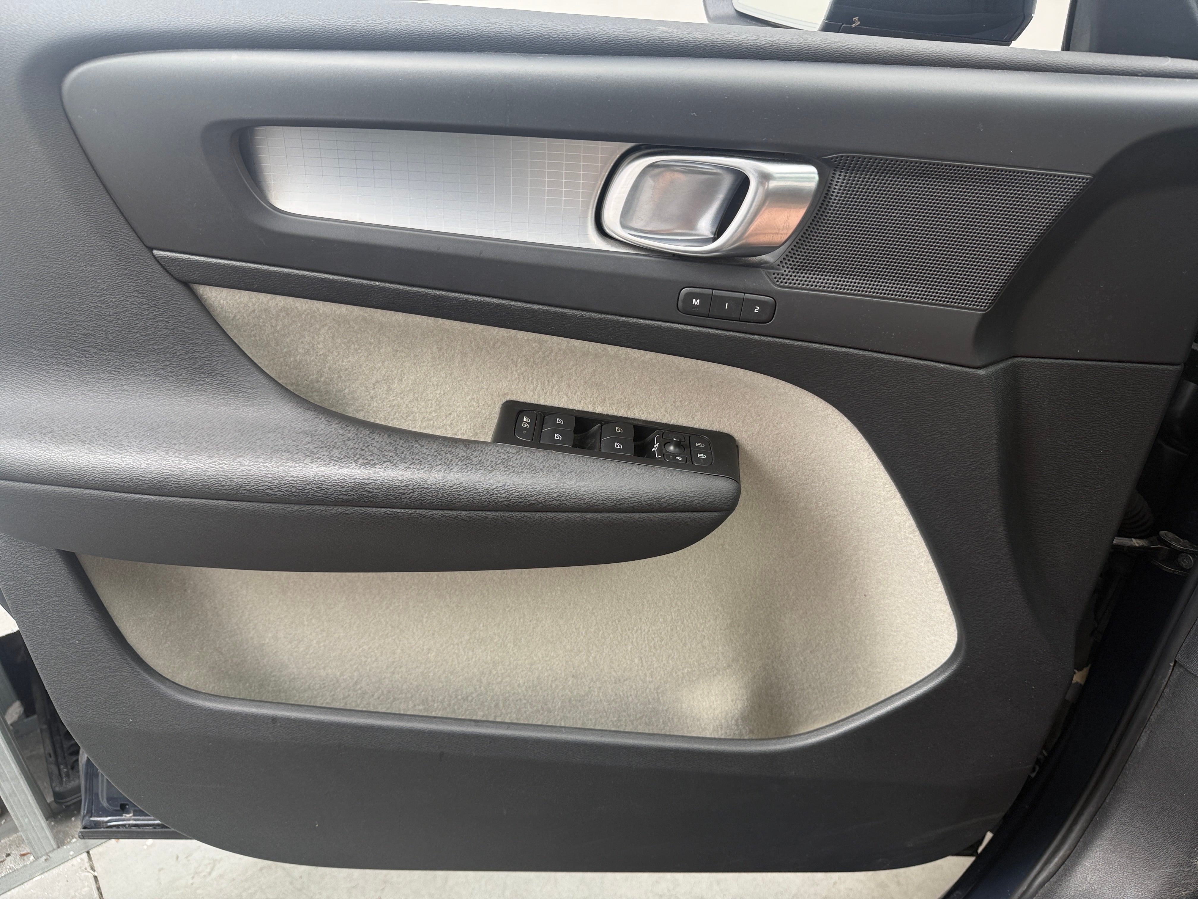 2021 Volvo XC40