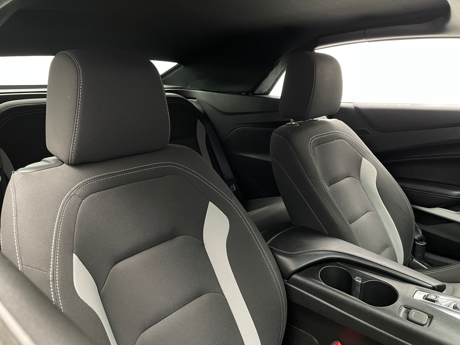 Thumbnail: 2019 Chevrolet Camaro - 2