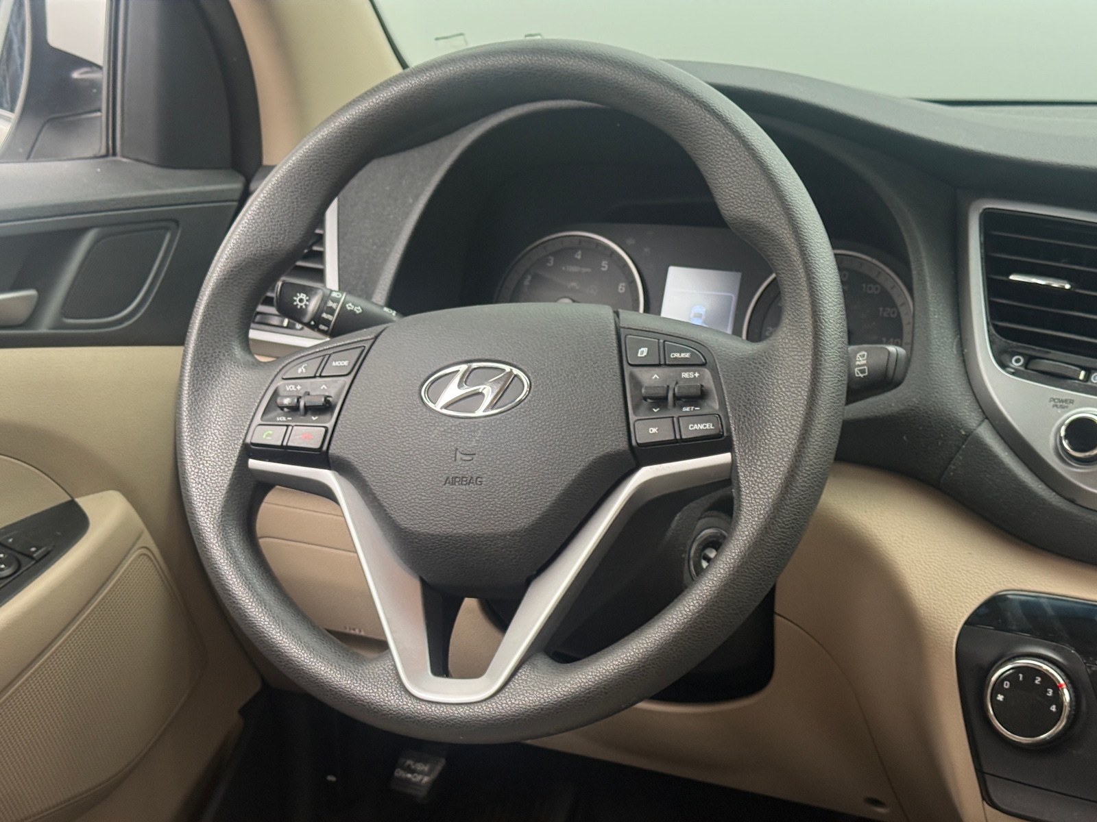 Thumbnail: 2018 Hyundai Tucson - 5