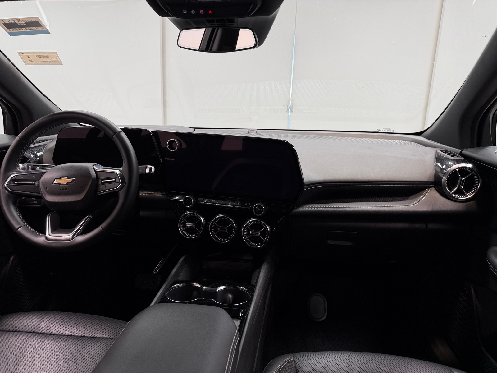 Thumbnail: 2024 Chevrolet Blazer EV - 2
