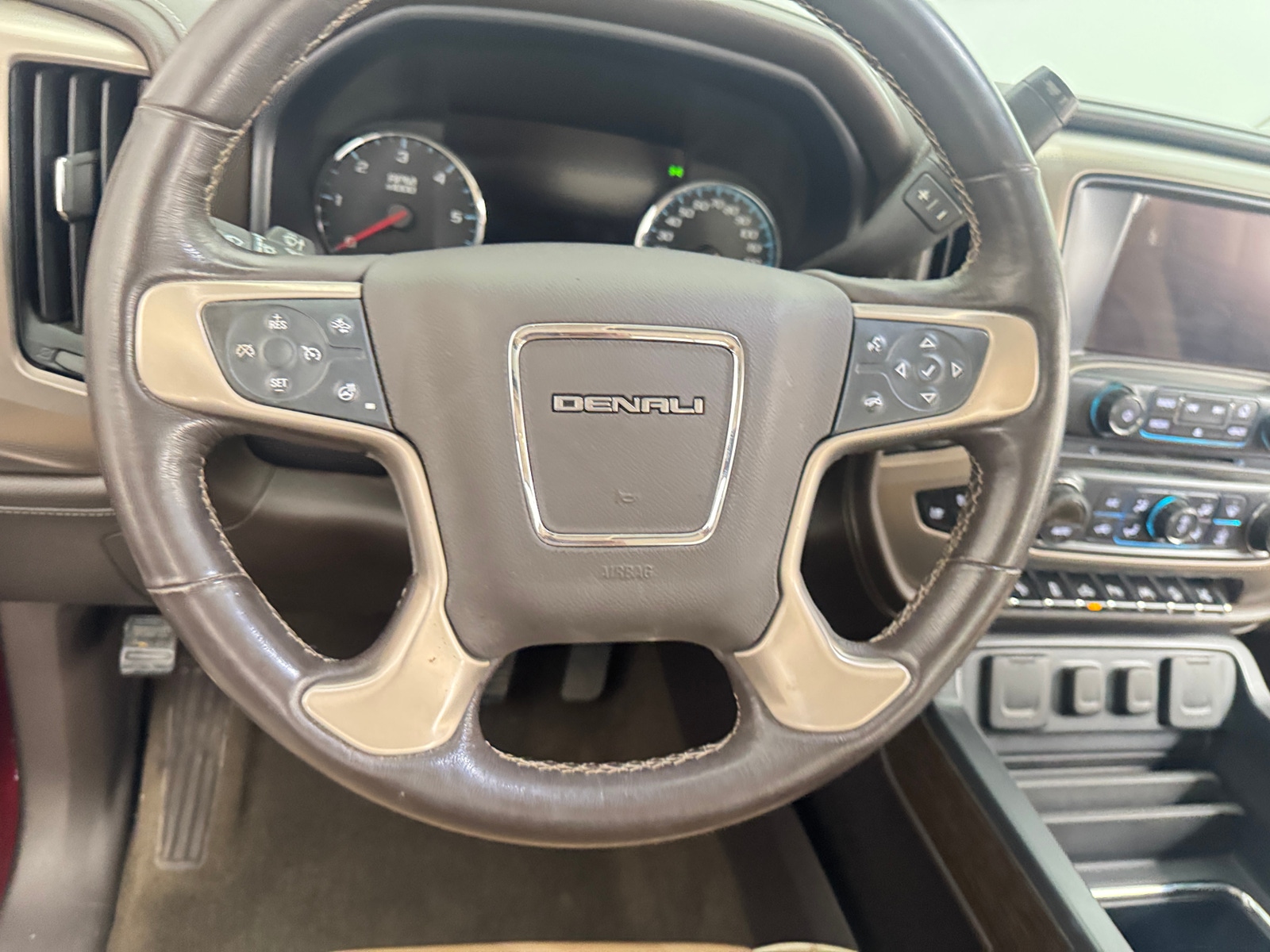 Thumbnail: 2017 GMC Sierra 1500 - 4
