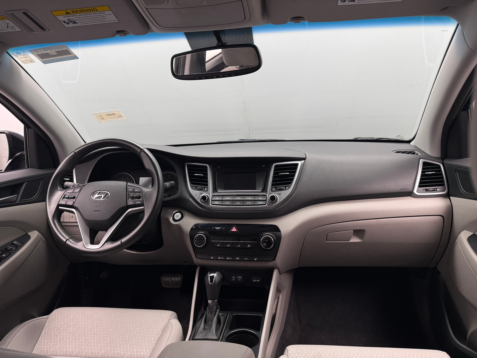 Thumbnail: 2017 Hyundai Tucson - 3