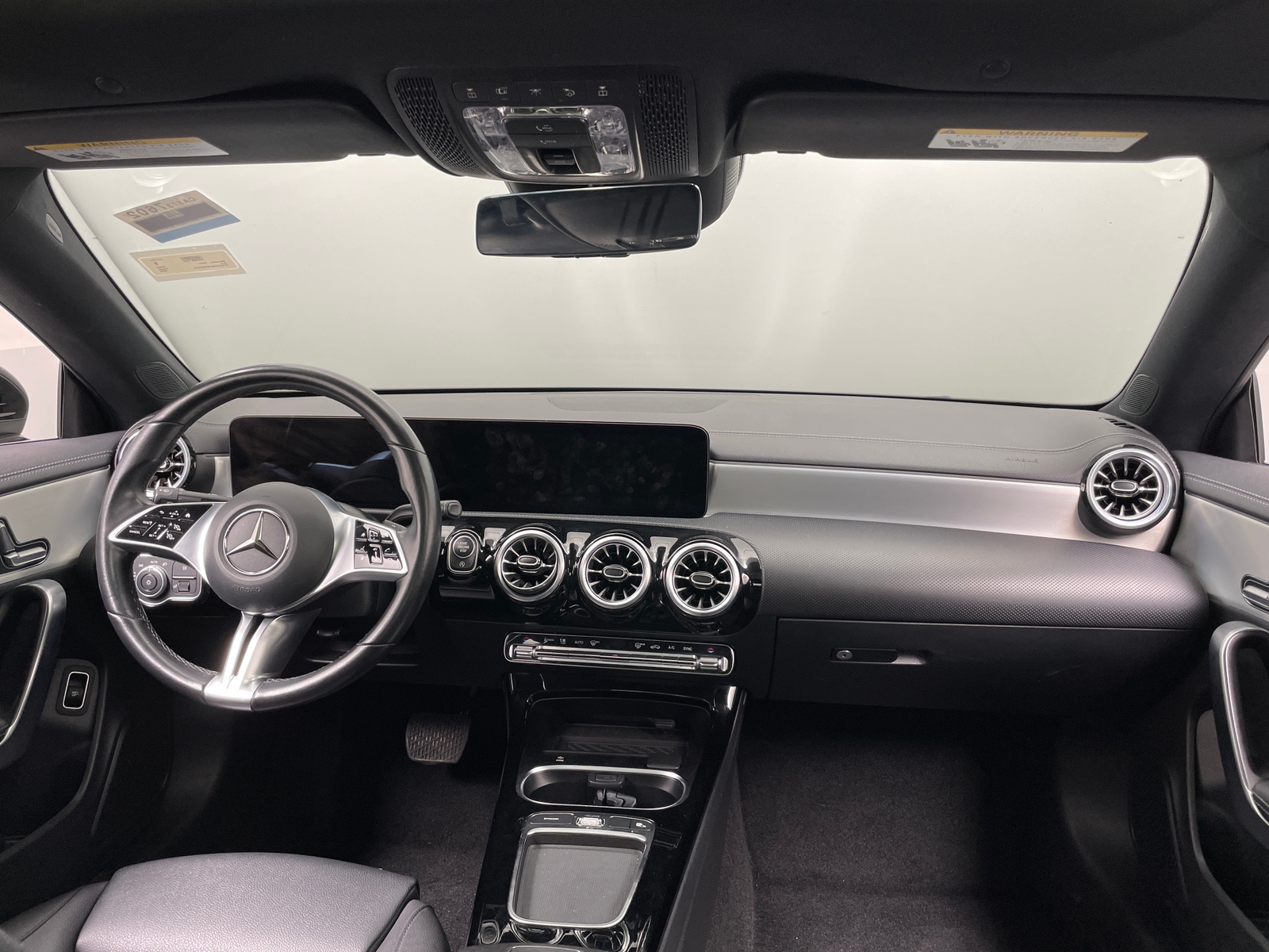 Thumbnail: 2025 Mercedes-Benz CLA - 2