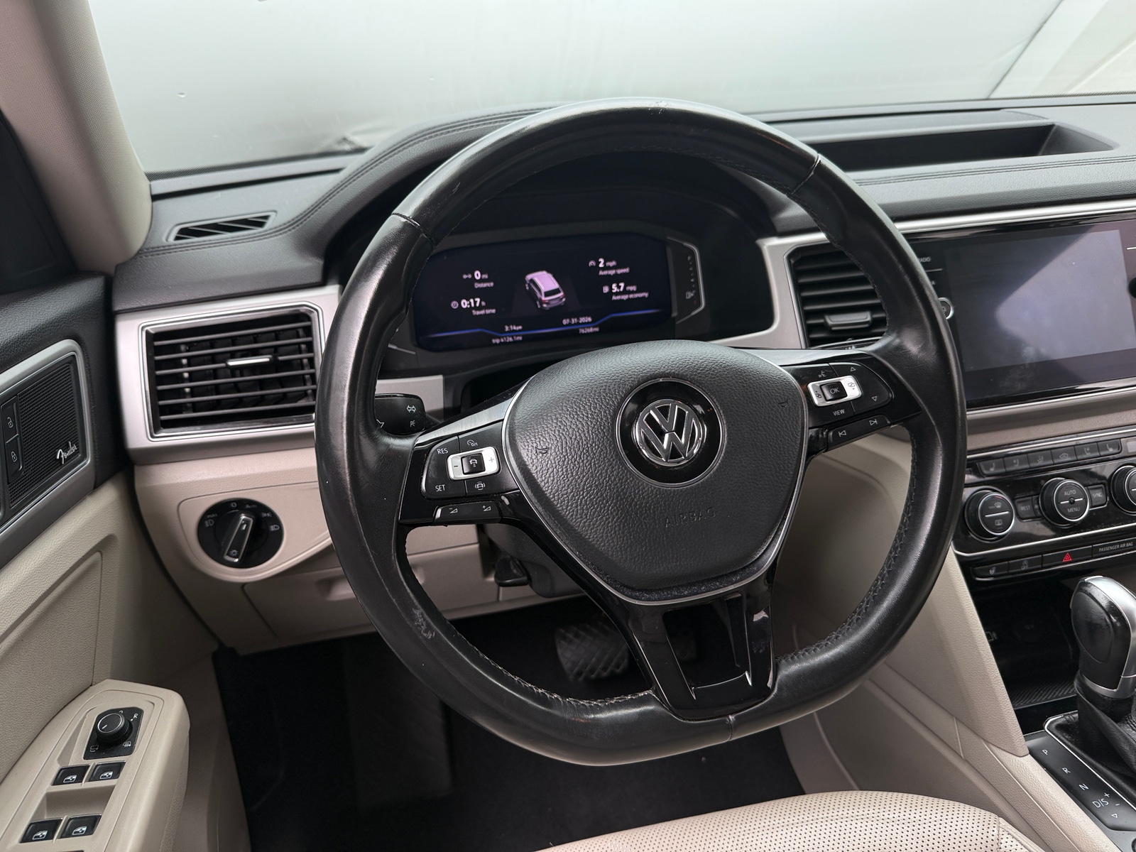Thumbnail: 2019 Volkswagen Atlas - 4