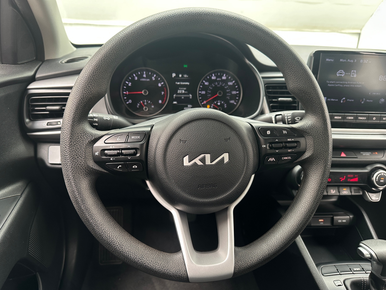 Thumbnail: 2023 Kia Rio - 5