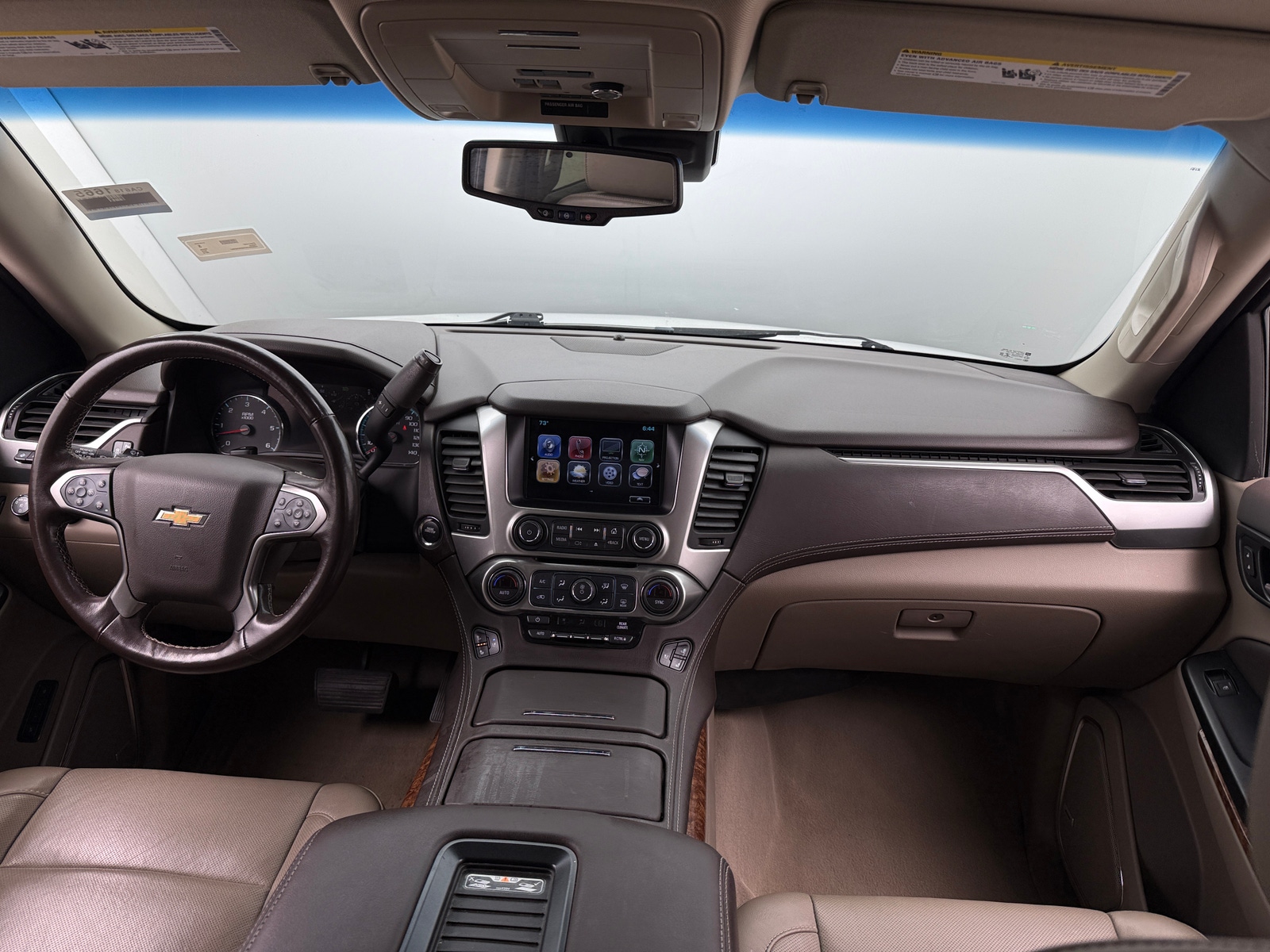 Thumbnail: 2019 Chevrolet Tahoe - 2