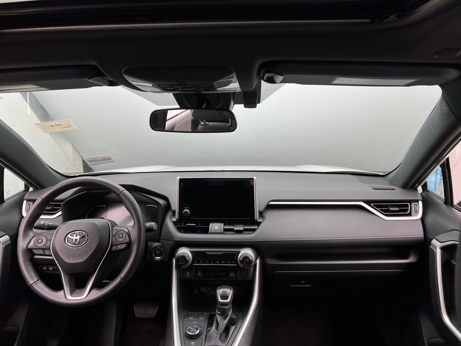 Thumbnail: 2023 Toyota RAV4 - 3