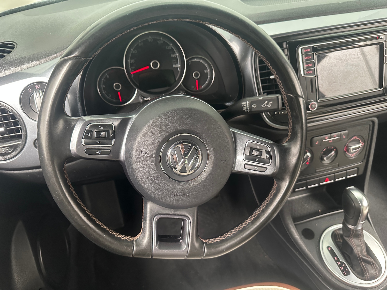Thumbnail: 2017 Volkswagen Beetle - 5