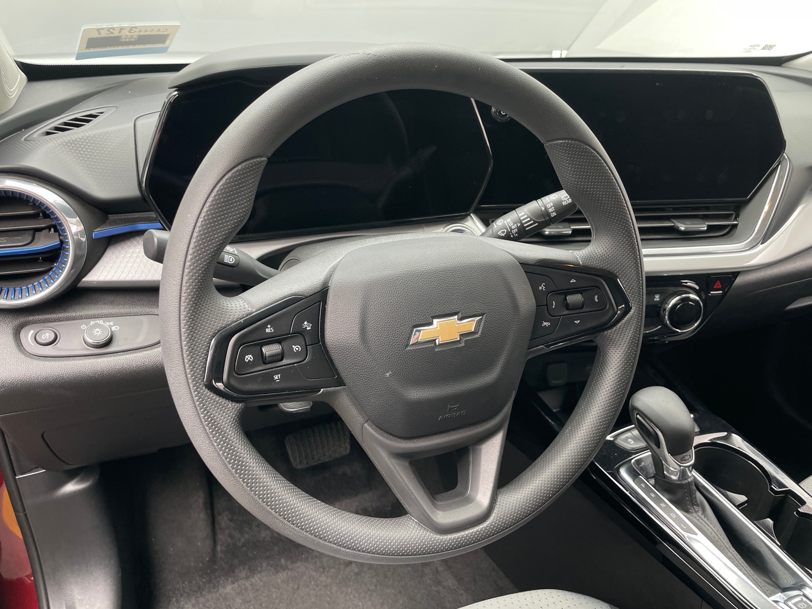 Thumbnail: 2025 Chevrolet Trax - 4