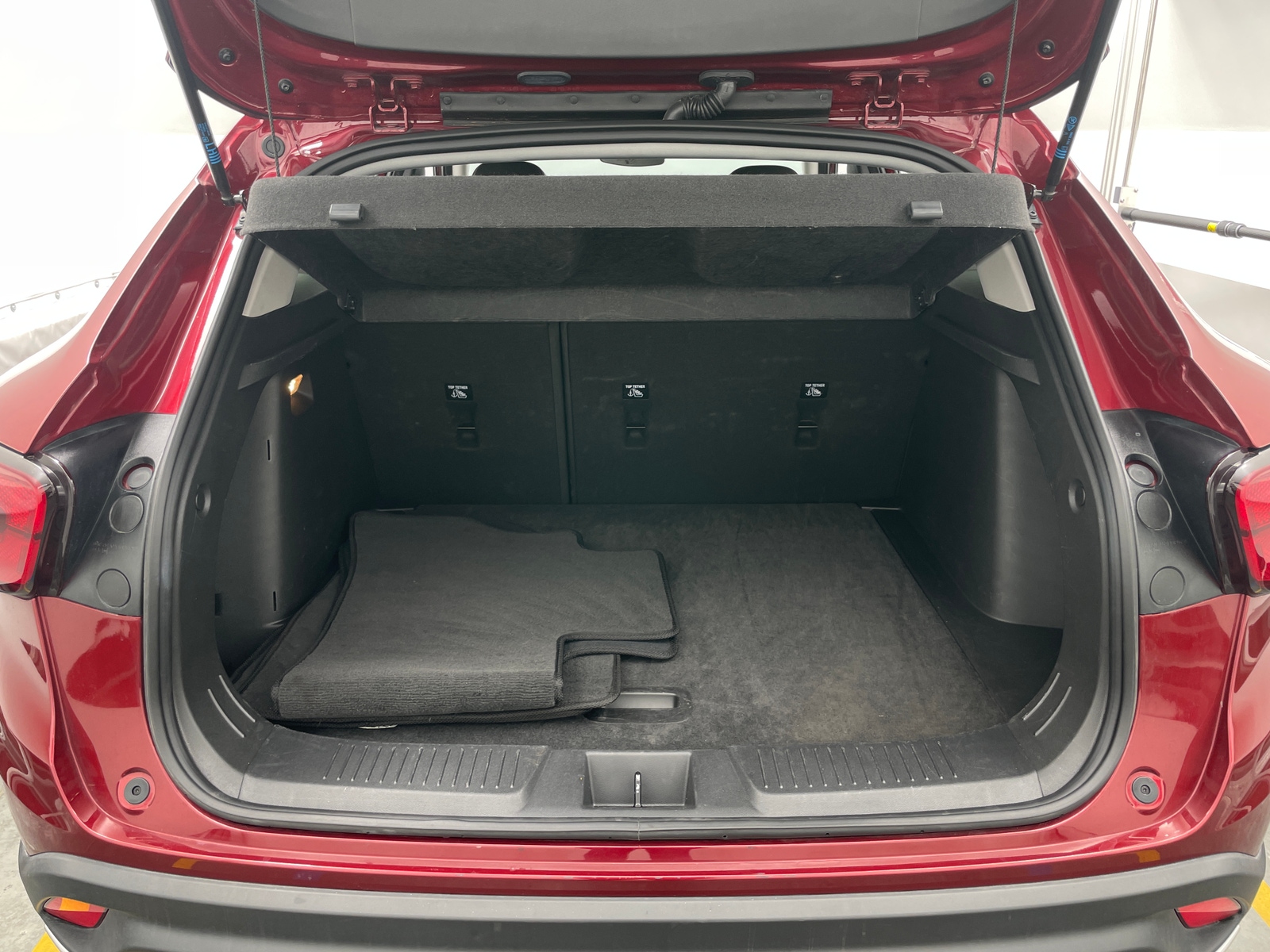 Thumbnail: 2025 Chevrolet Trax - 6