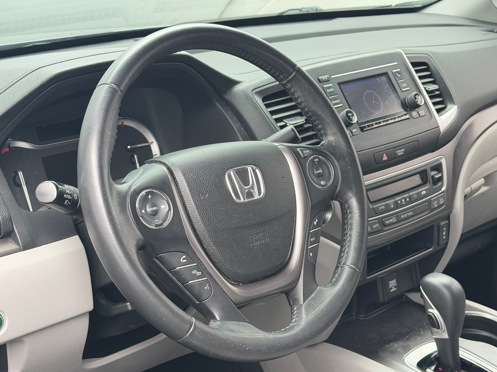 Thumbnail: 2017 Honda Ridgeline - 4