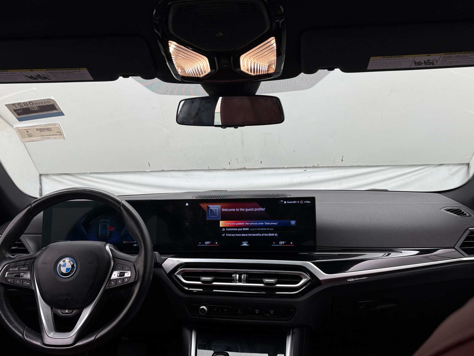 Thumbnail: 2022 BMW i4 - 2