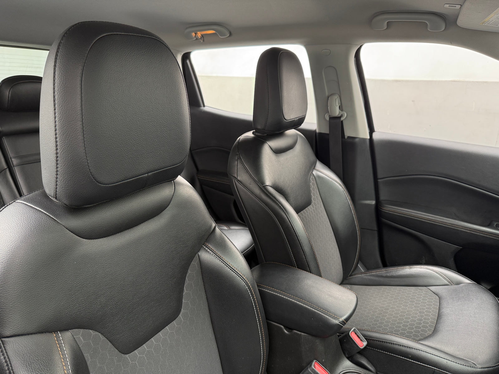 Thumbnail: 2018 Jeep Compass - 2
