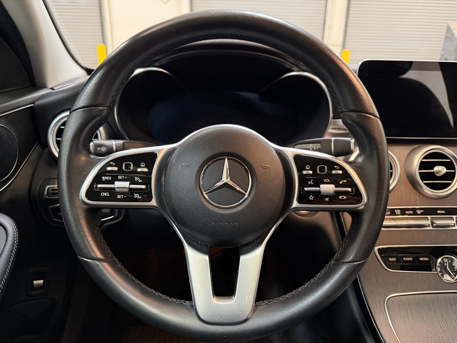Thumbnail: 2020 Mercedes-Benz C-Class - 4