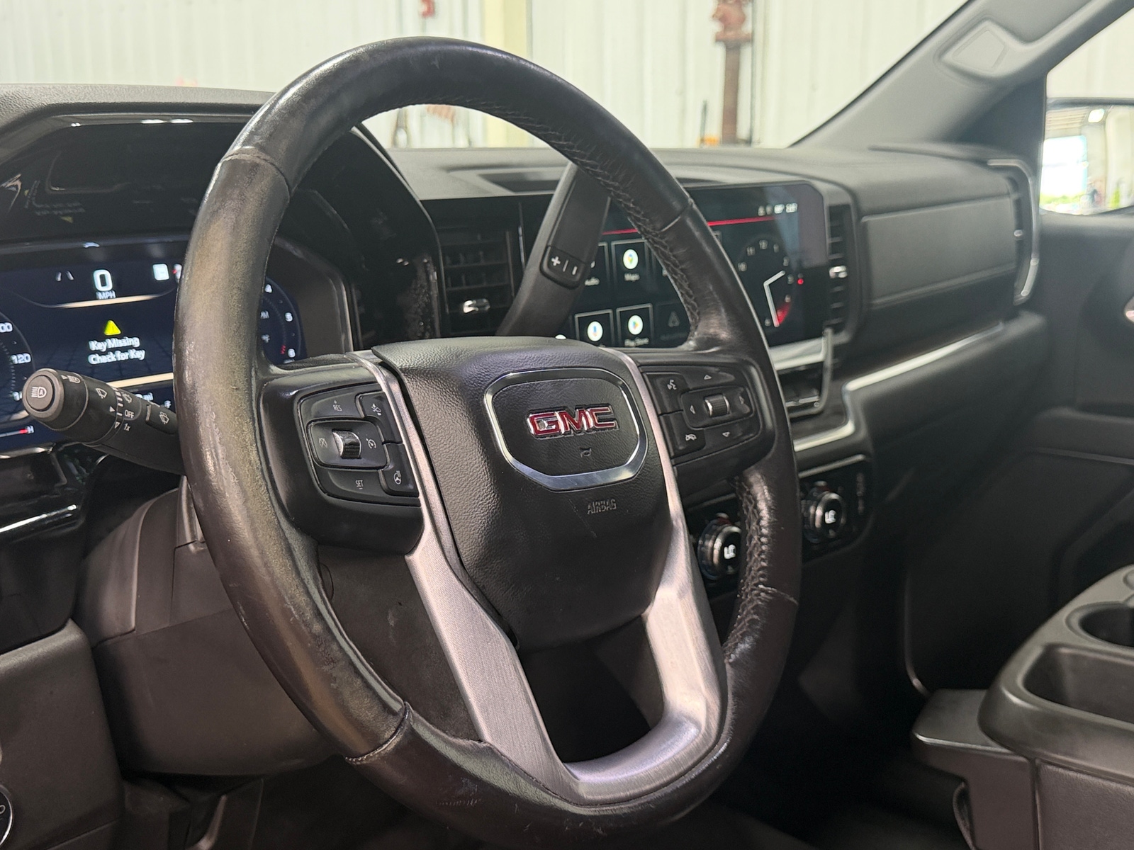Thumbnail: 2022 GMC Sierra 1500 - 4