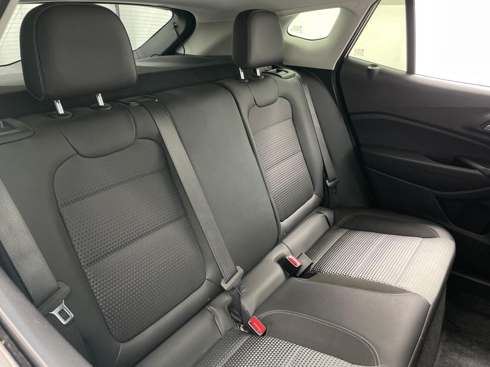 Thumbnail: 2025 Chevrolet Trax - 5