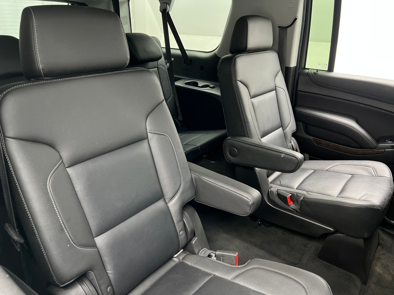 Thumbnail: 2018 Chevrolet Suburban - 5