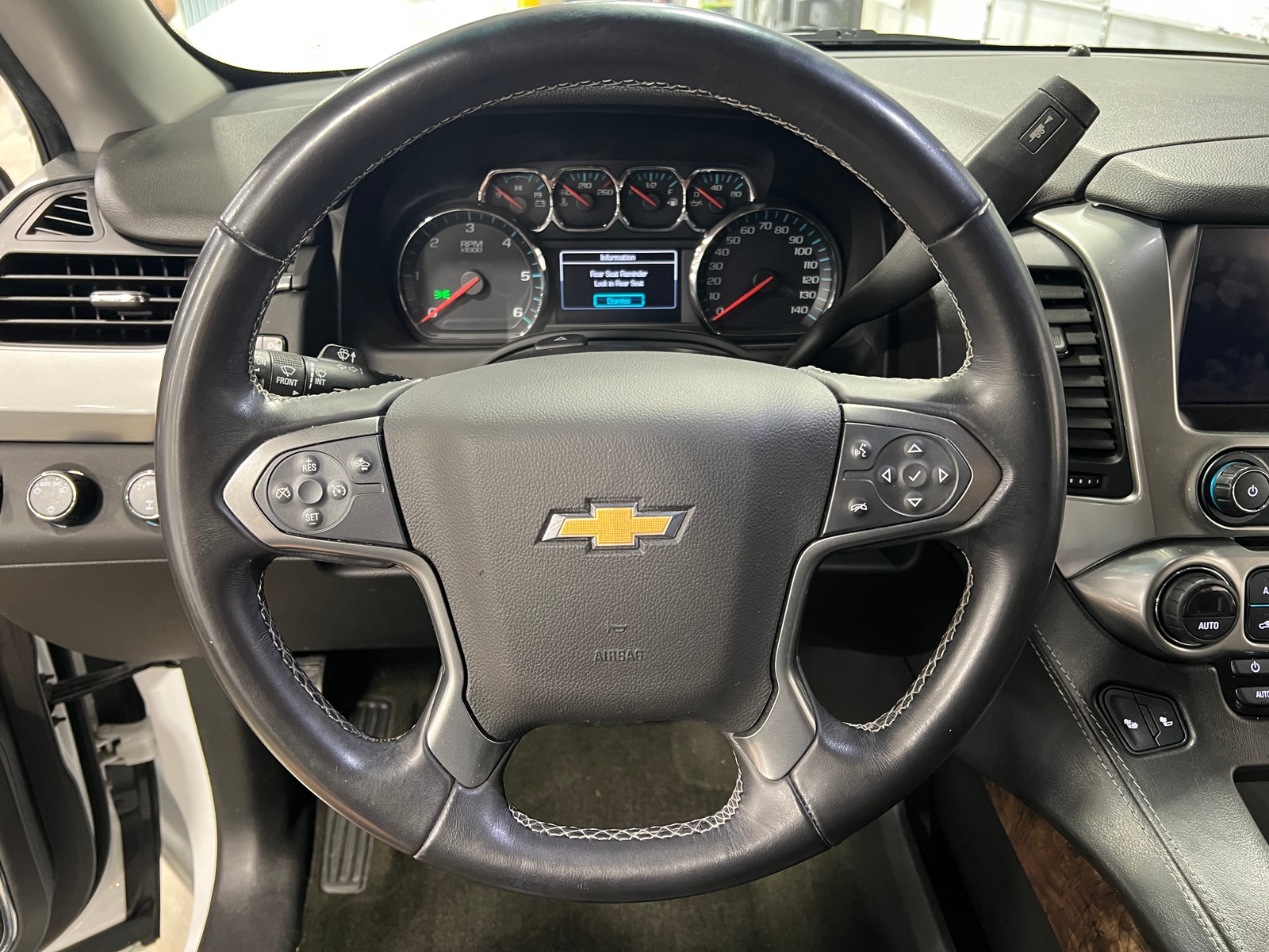 Thumbnail: 2018 Chevrolet Suburban - 4
