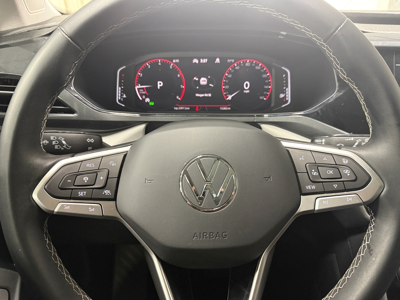 Thumbnail: 2023 Volkswagen Taos - 4
