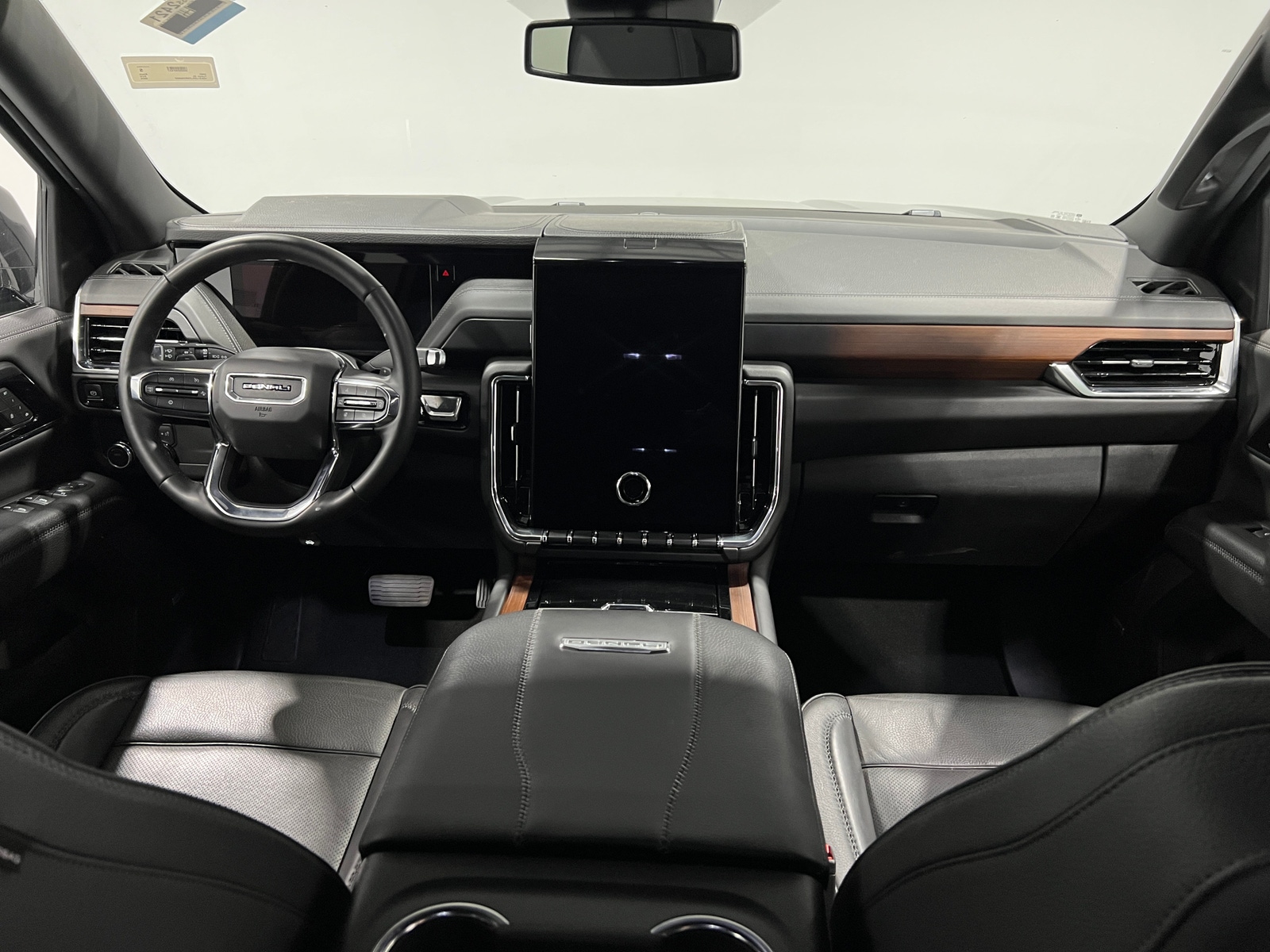 Thumbnail: 2025 GMC Yukon XL - 2