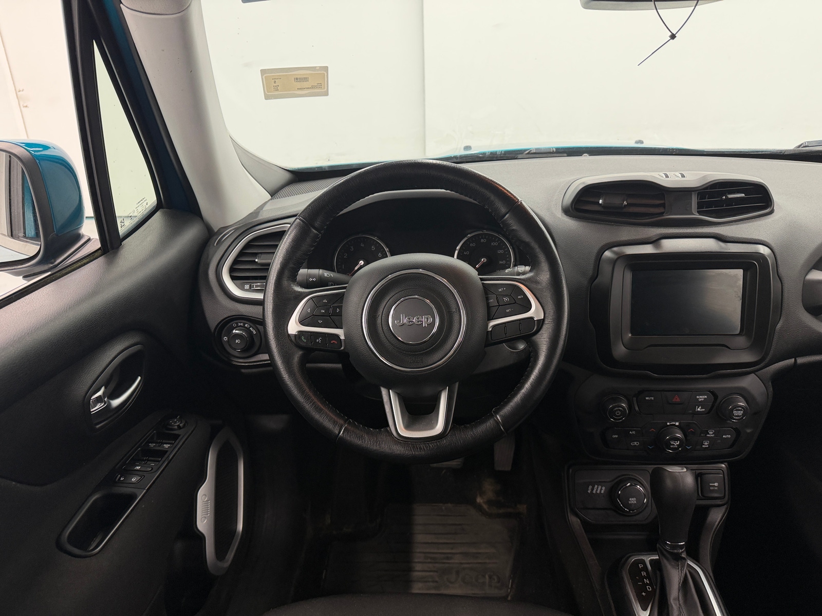 Thumbnail: 2021 Jeep Renegade - 5